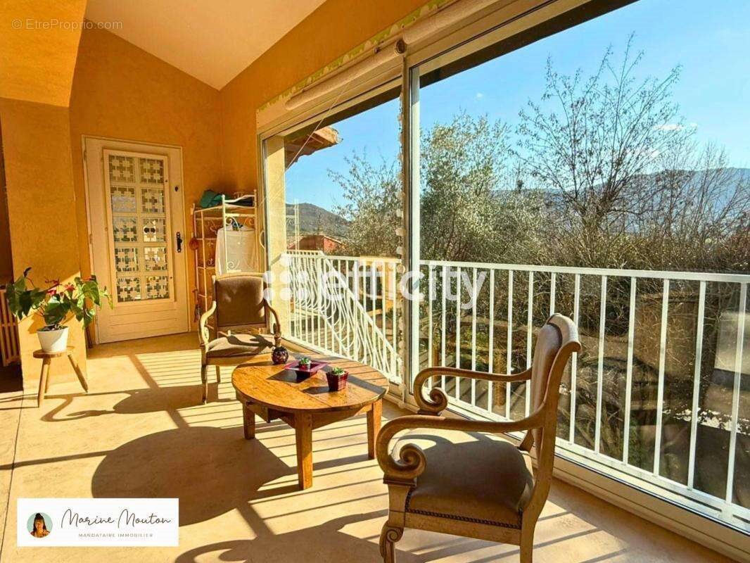 Maison à vendre, 174m², Privas
