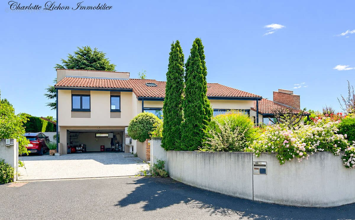 Maison à vendre, 160m², Pont-du-Château