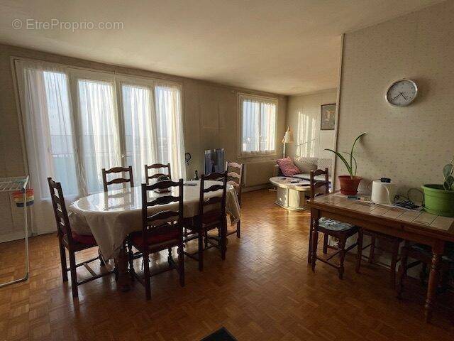 Appartement à vendre, 65m², Drancy