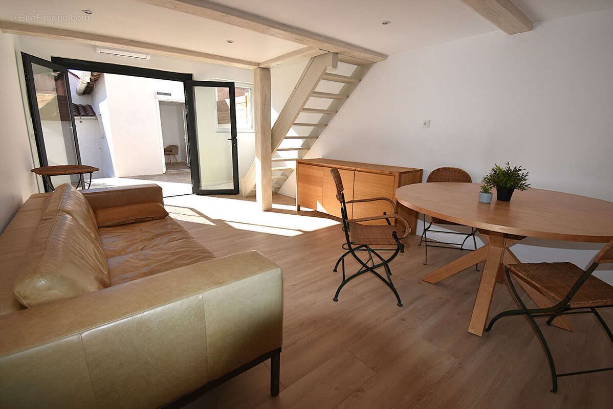 Appartement à vendre, 47m², Saint-Raphaël