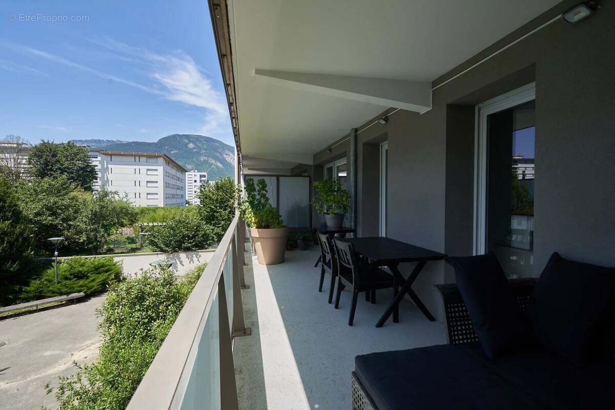 Appartement à vendre, 68m², Grenoble