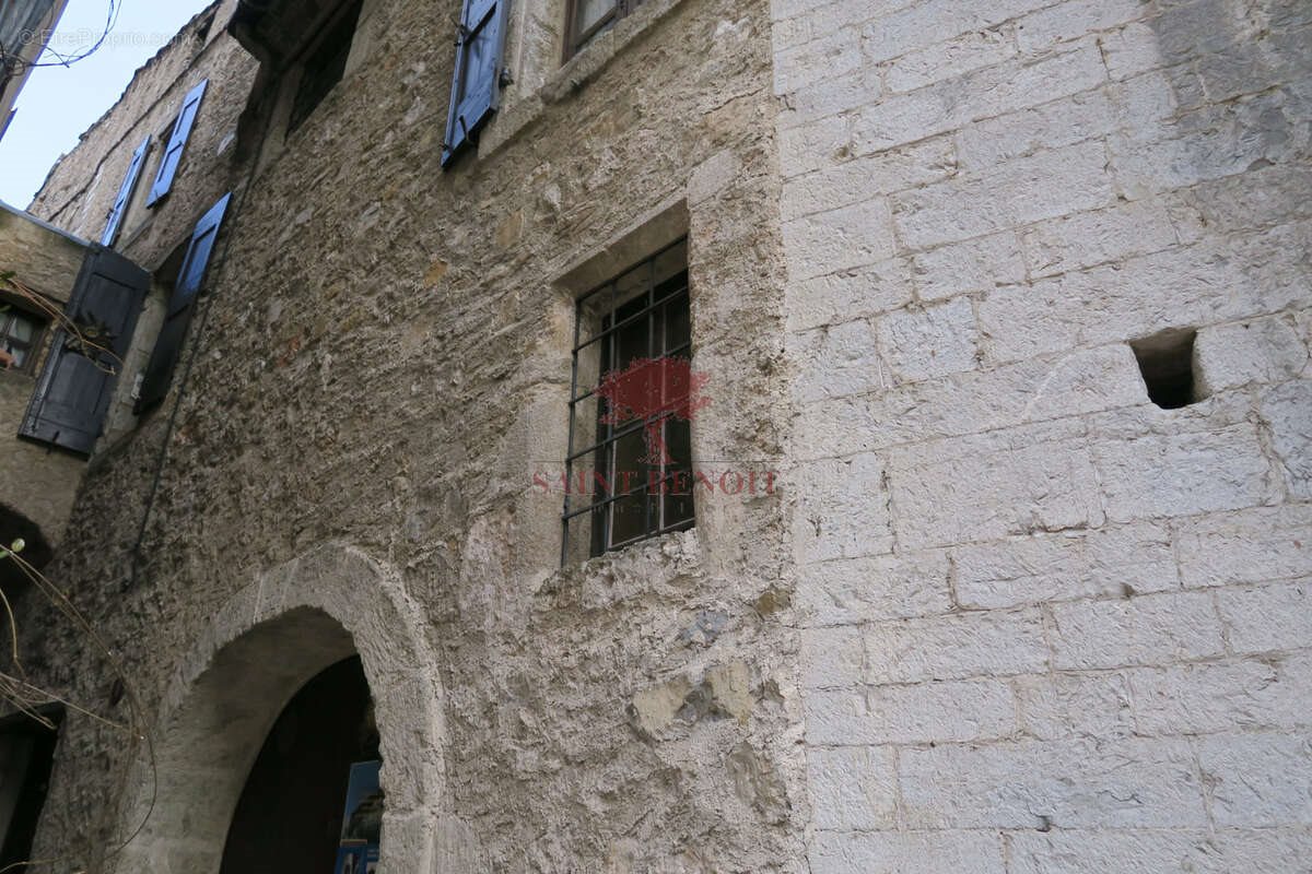 Maison à vendre, 150m², Saint-Guilhem-le-Désert