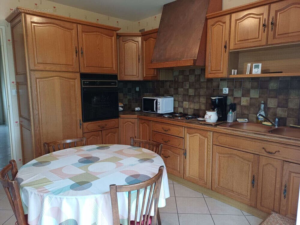 Maison à vendre, 101m², Fontenay-le-Comte