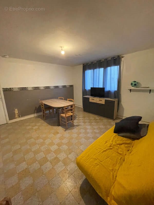 Appartement à vendre, 66m², Pont-Saint-Esprit