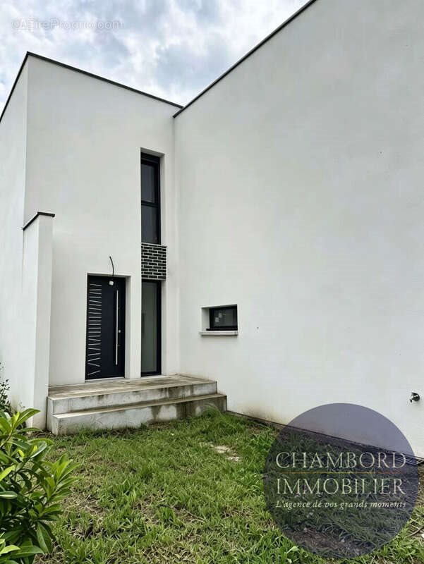 Maison à vendre, 185m², Olivet