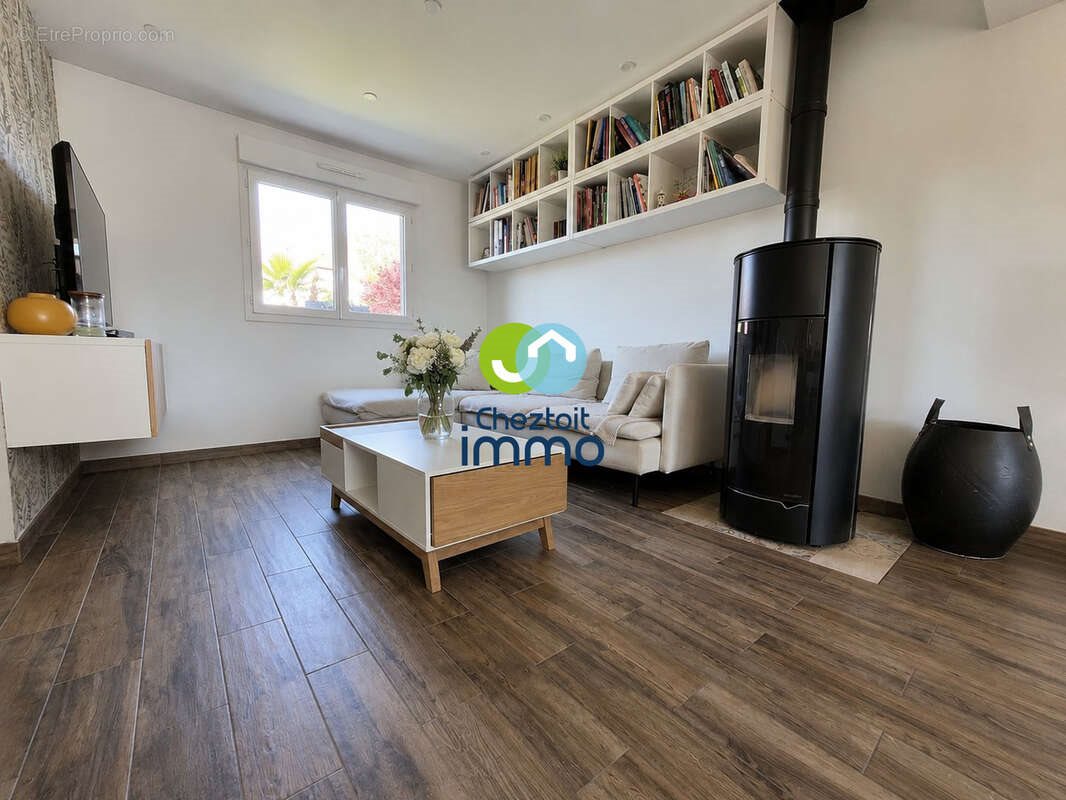 Maison à vendre, 125m², Gouy-Servins
