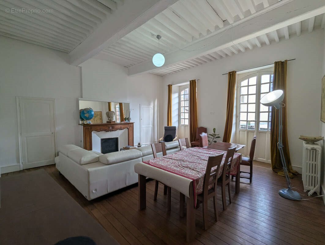 Appartement à vendre, 185m², Gaillac