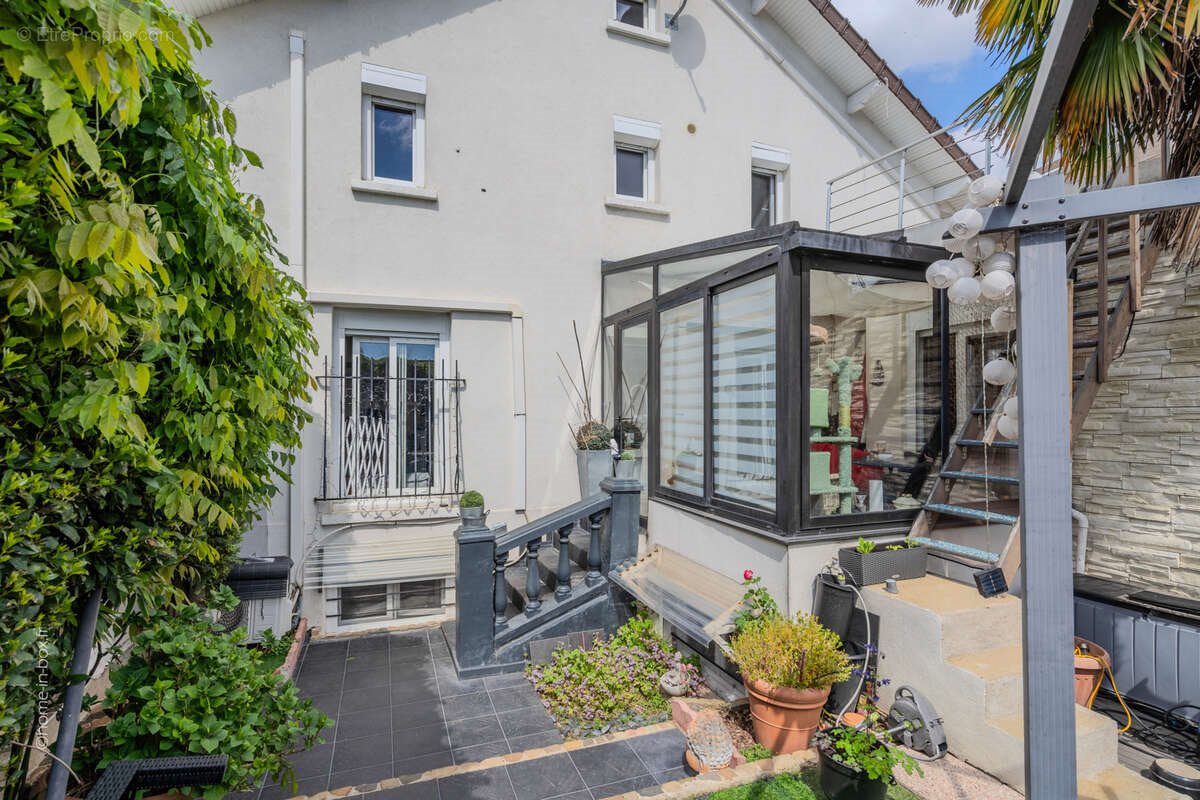 Maison à vendre, 160m², Gennevilliers