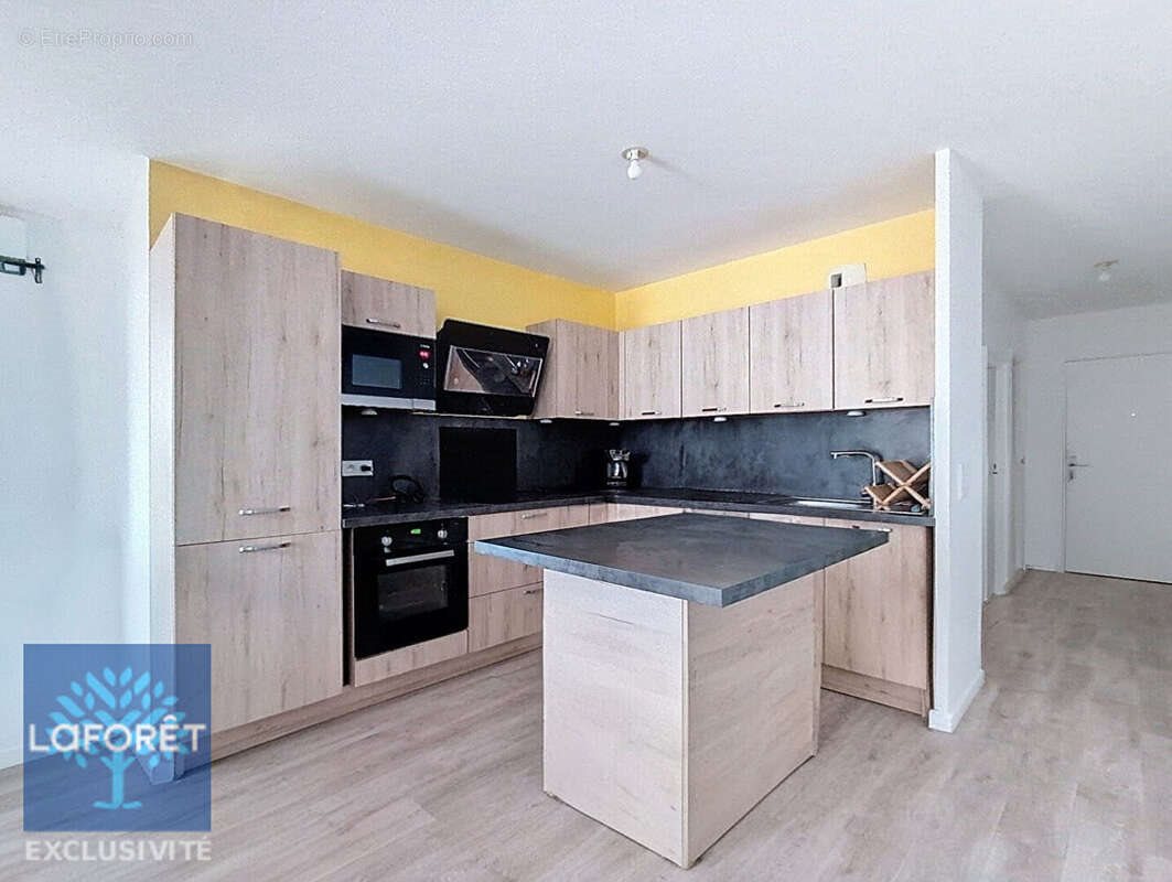 Appartement à vendre, 78m², Cergy