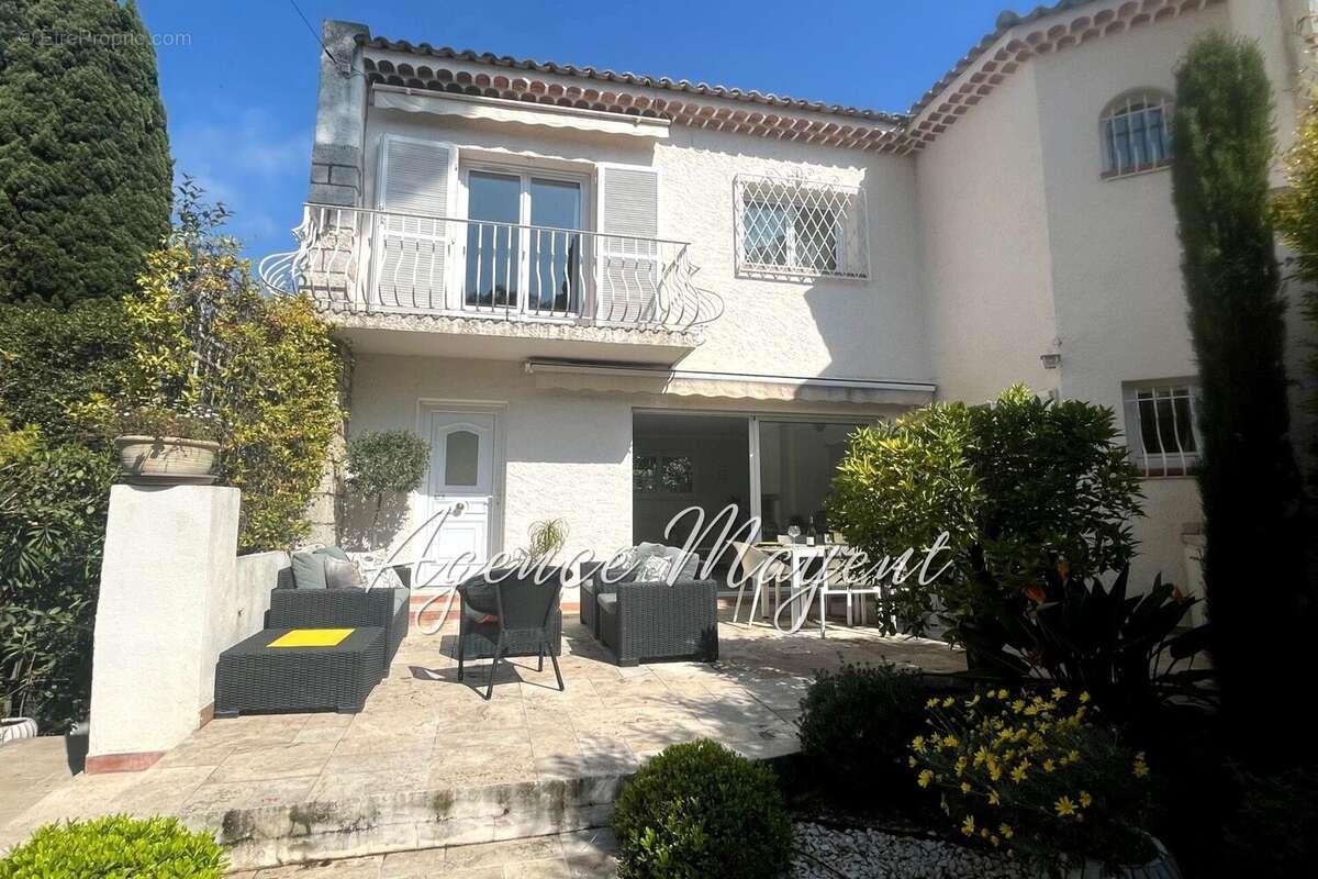 Maison à vendre, 121m², Cannes