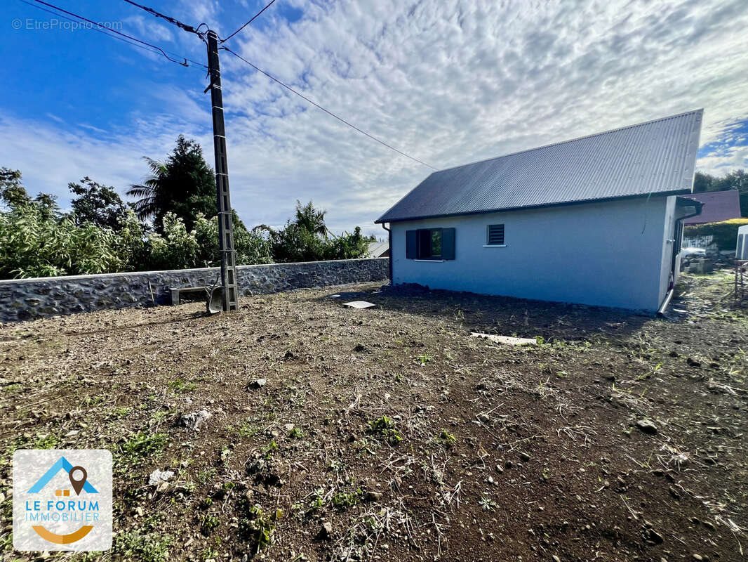 Maison à vendre, 87m², Le Tampon