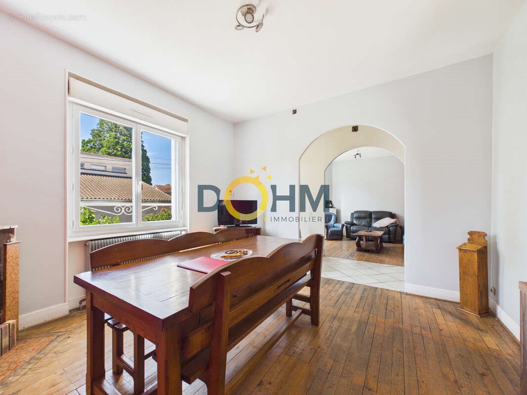 Maison à vendre, 159m², Sainte-Florine