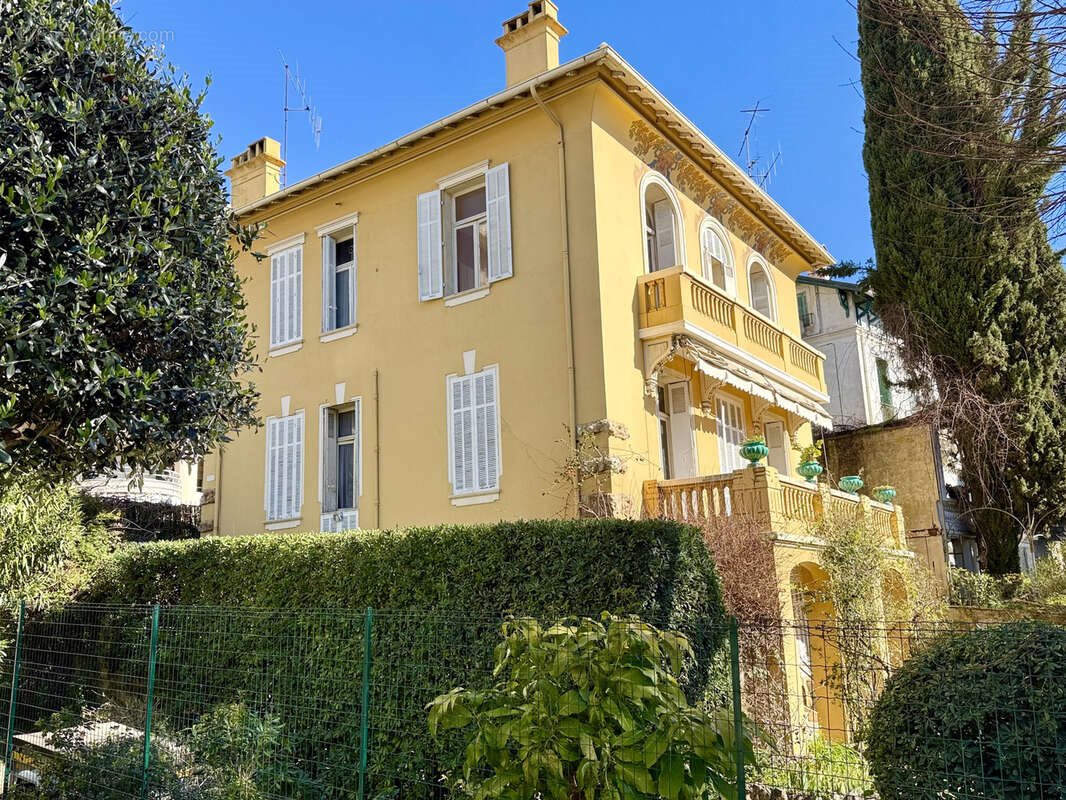 Maison à vendre, 244m², Le Cannet