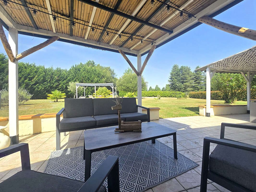 Maison à vendre, 183m², Spay