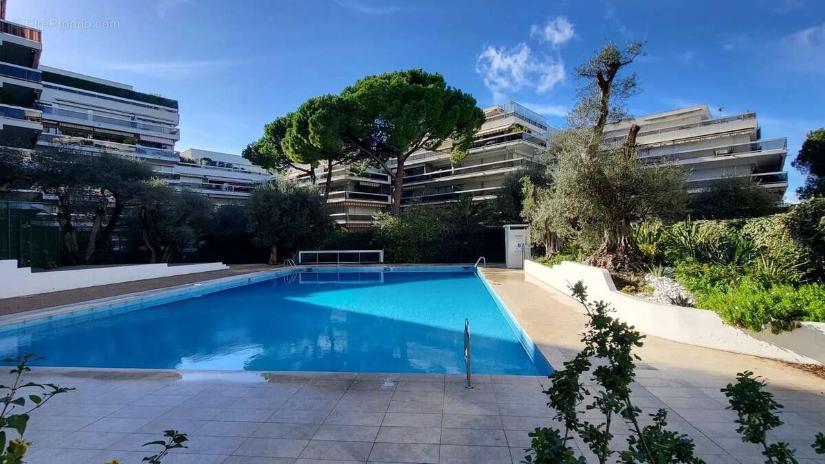 Appartement à vendre, 60m², Antibes