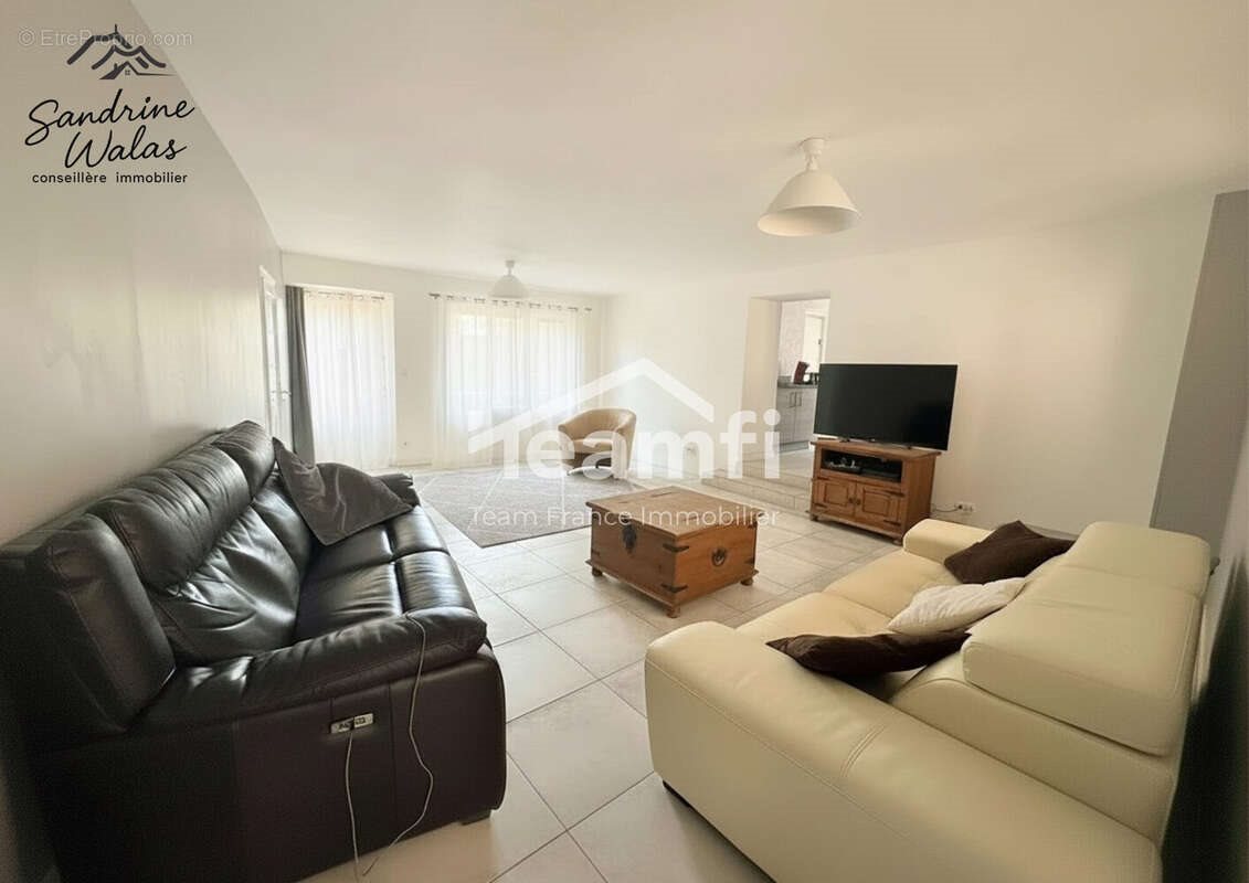 Maison à vendre, 151m², Vic-le-Comte