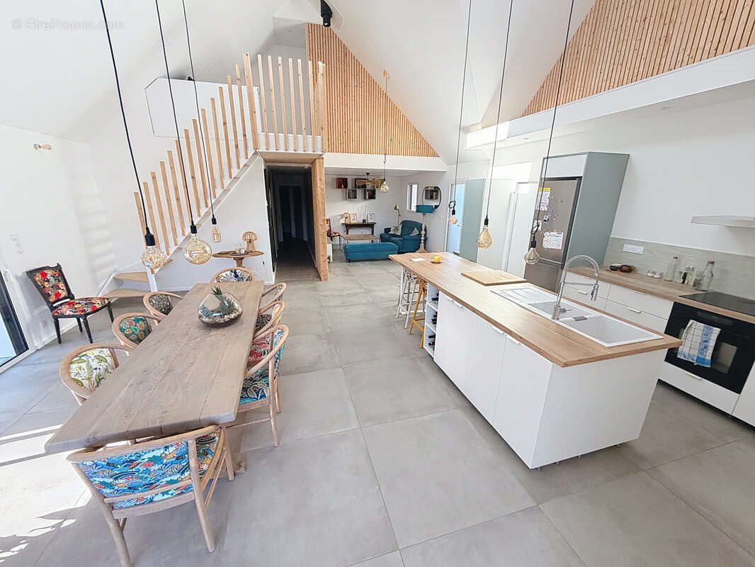 Maison à vendre, 123m², Perros-Guirec