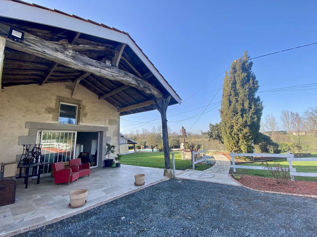 Maison à vendre, 222m², Bazas