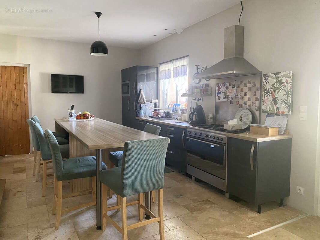 Maison à vendre, 222m², Bazas