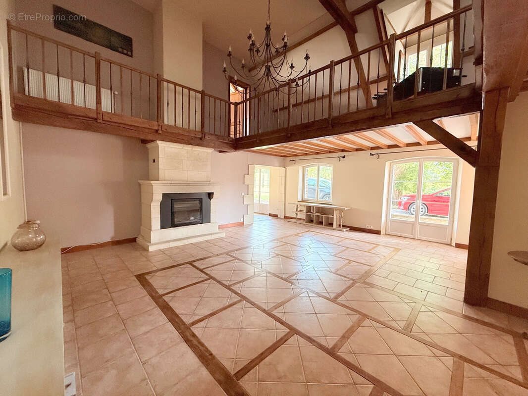 Maison à vendre, 300m², Boutigny-Prouais