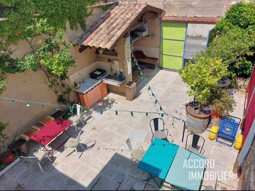 Maison à vendre, 420m², Puisserguier