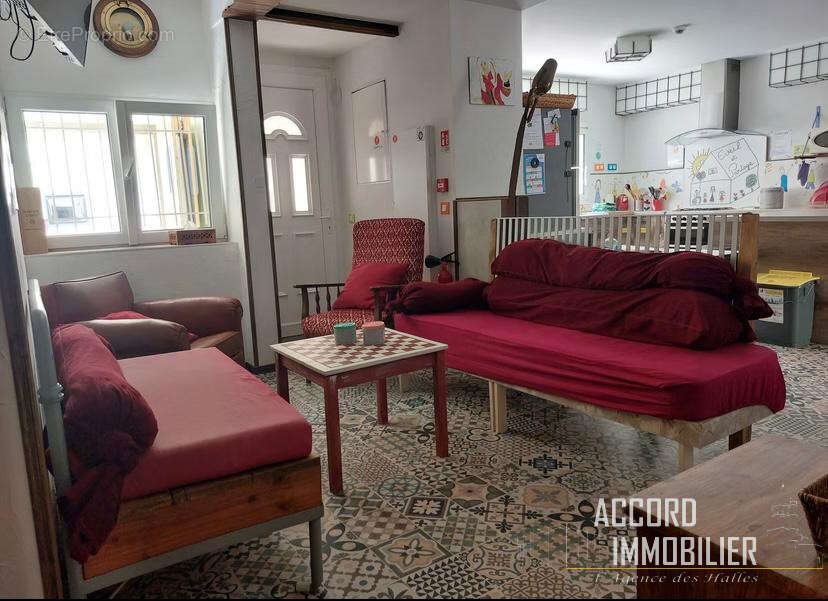 Maison à vendre, 420m², Puisserguier