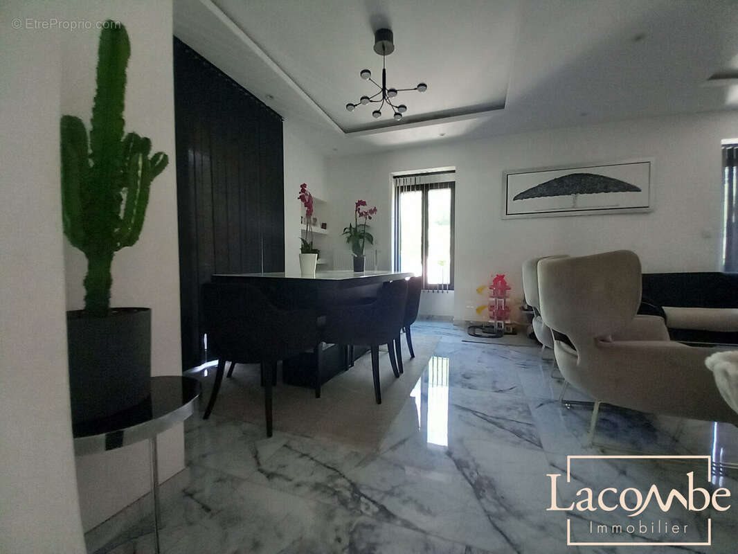 Maison à vendre, 112m², Grignon