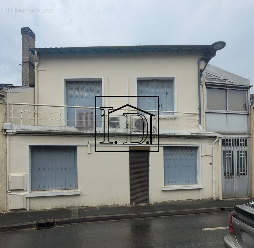 Maison à vendre, 103m², Bergerac