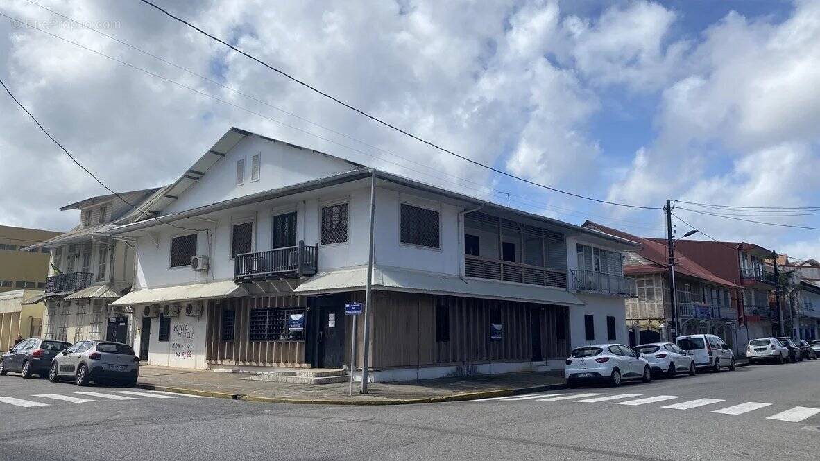 Appartement à vendre, 900m², Cayenne