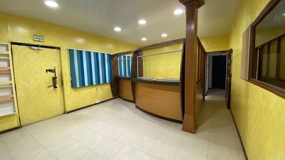Appartement à vendre, 900m², Cayenne