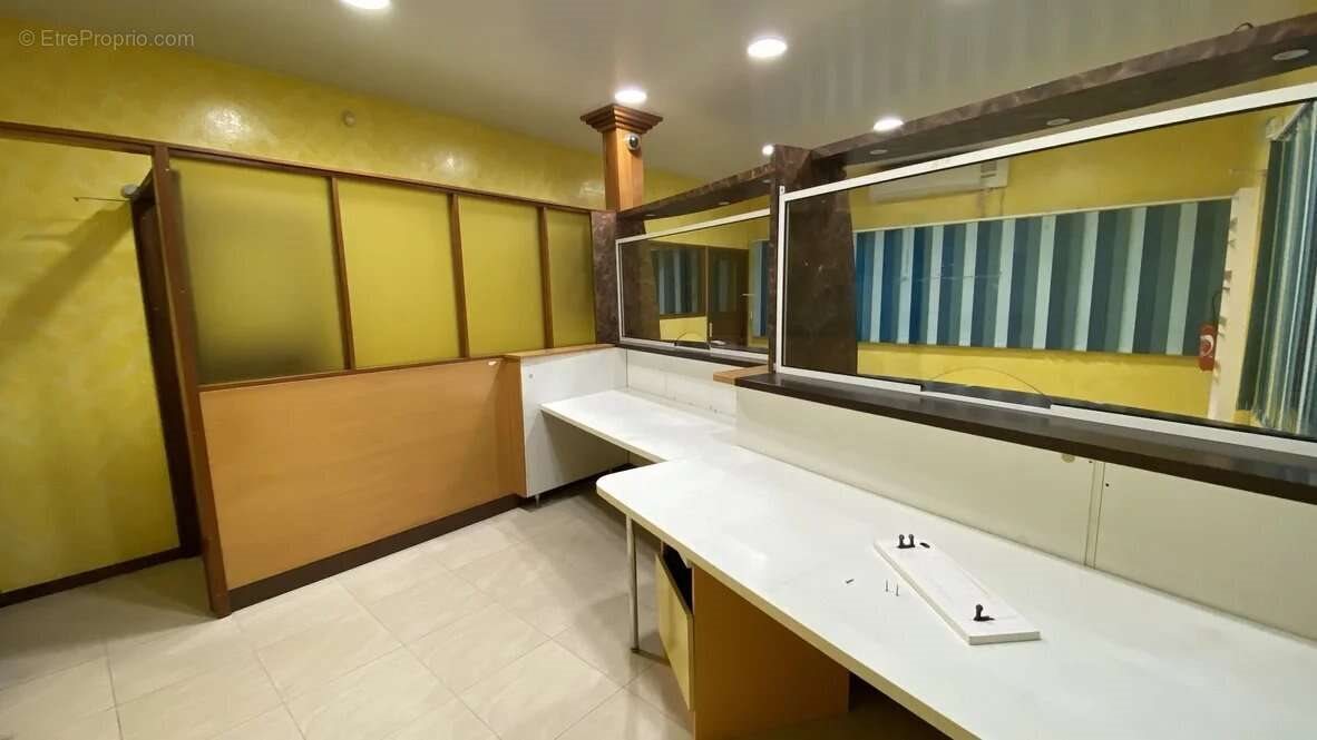 Appartement à vendre, 900m², Cayenne