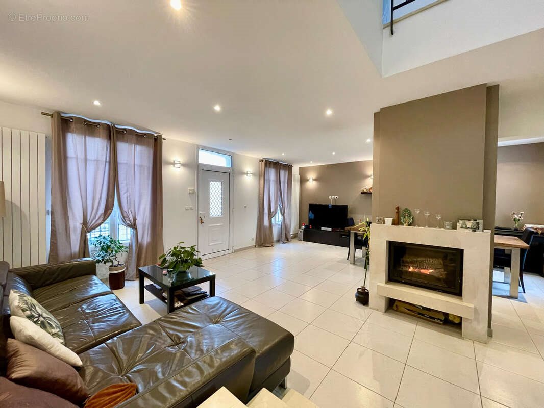 Maison à vendre, 108m², Drancy