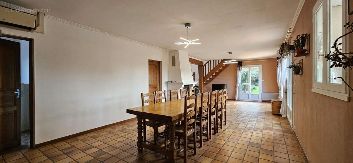 Maison à vendre, 204m², La Cambe
