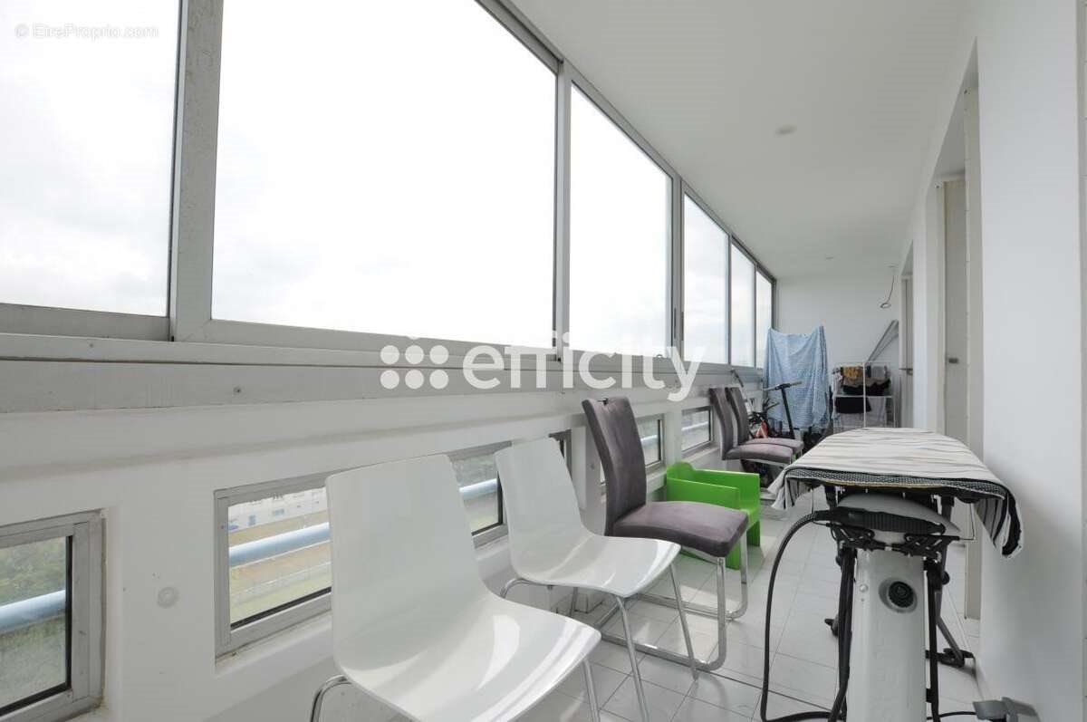Appartement à vendre, 68m², Vénissieux