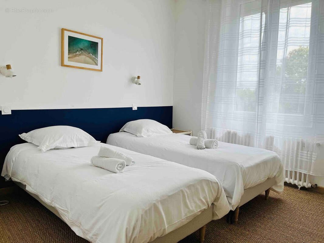Maison à vendre, 136m², Perros-Guirec