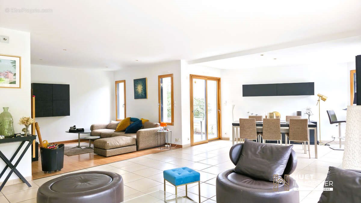 Maison à vendre, 217m², Bruz