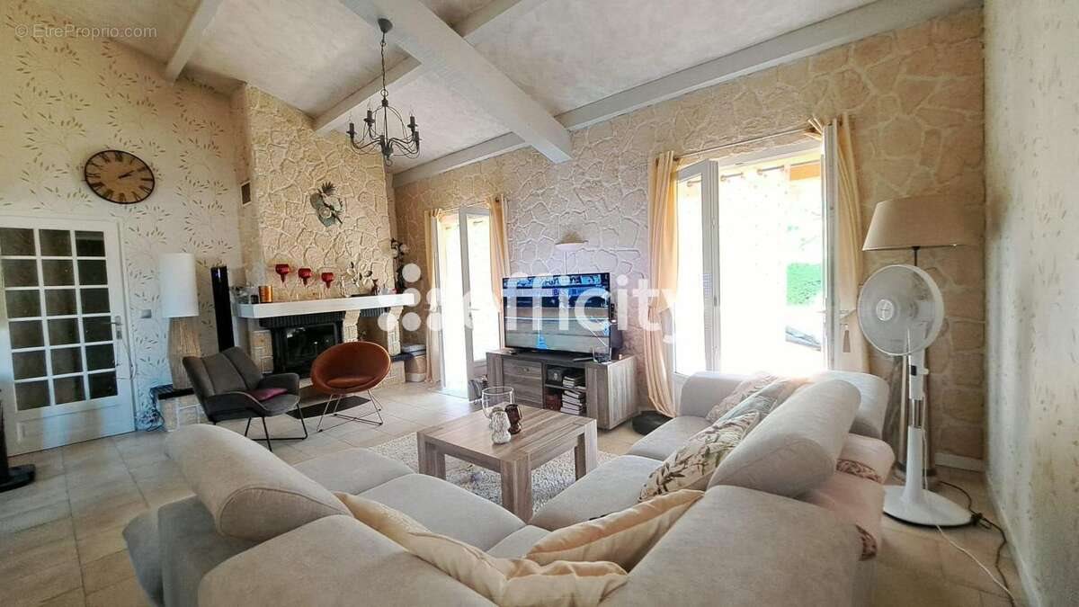 Maison à vendre, 117m², Aléria