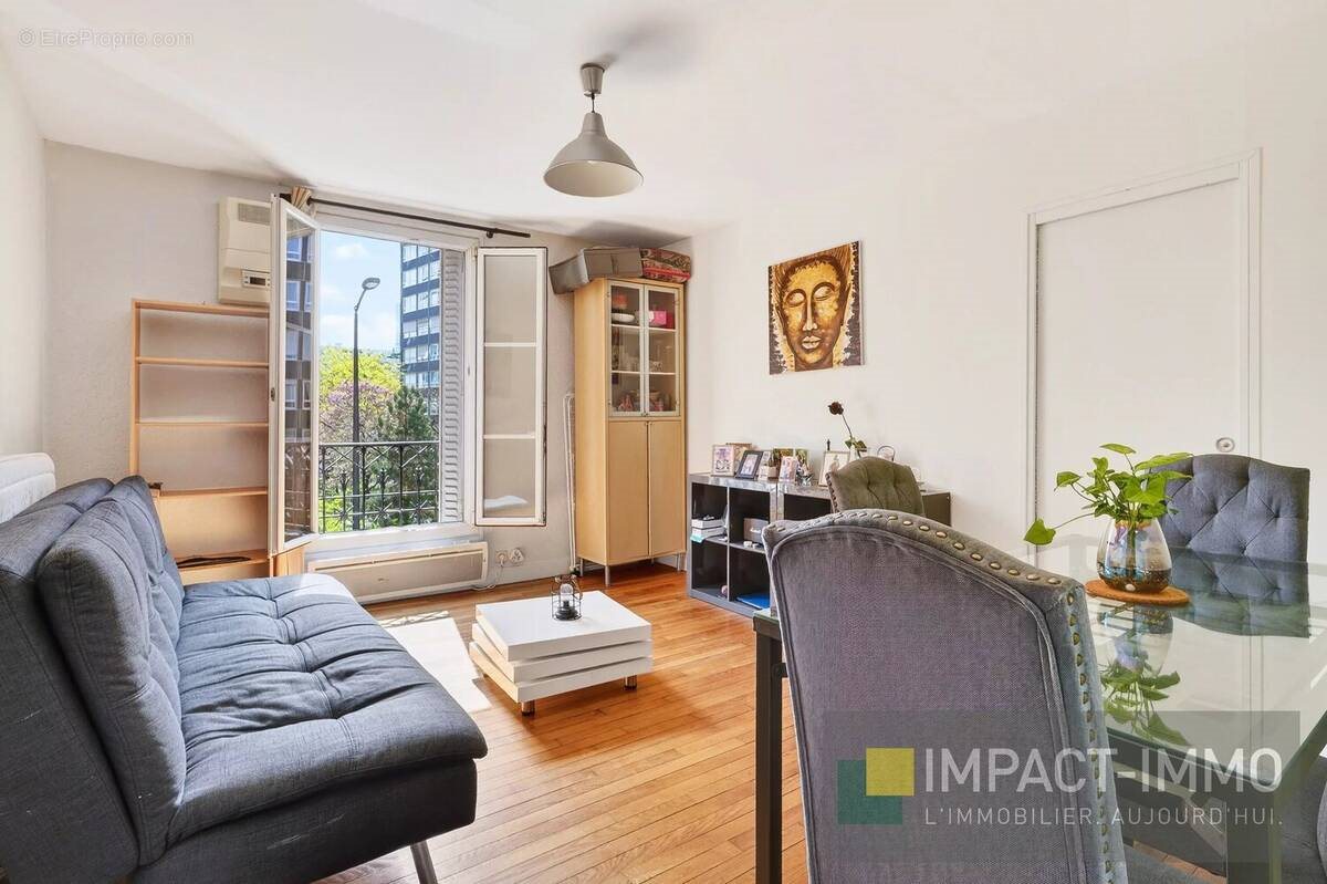 Appartement à vendre, 50m², Courbevoie