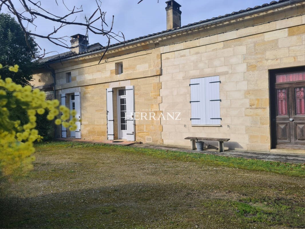 Maison à vendre, 291m², Puynormand