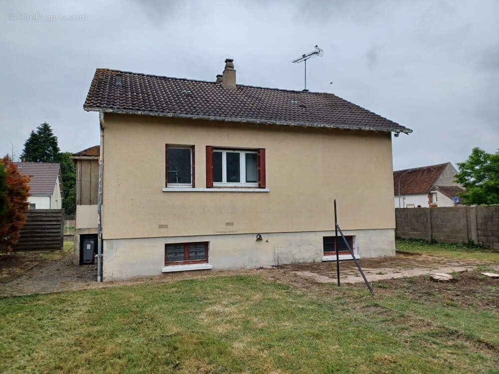 Maison à vendre, 57m², Bonnée
