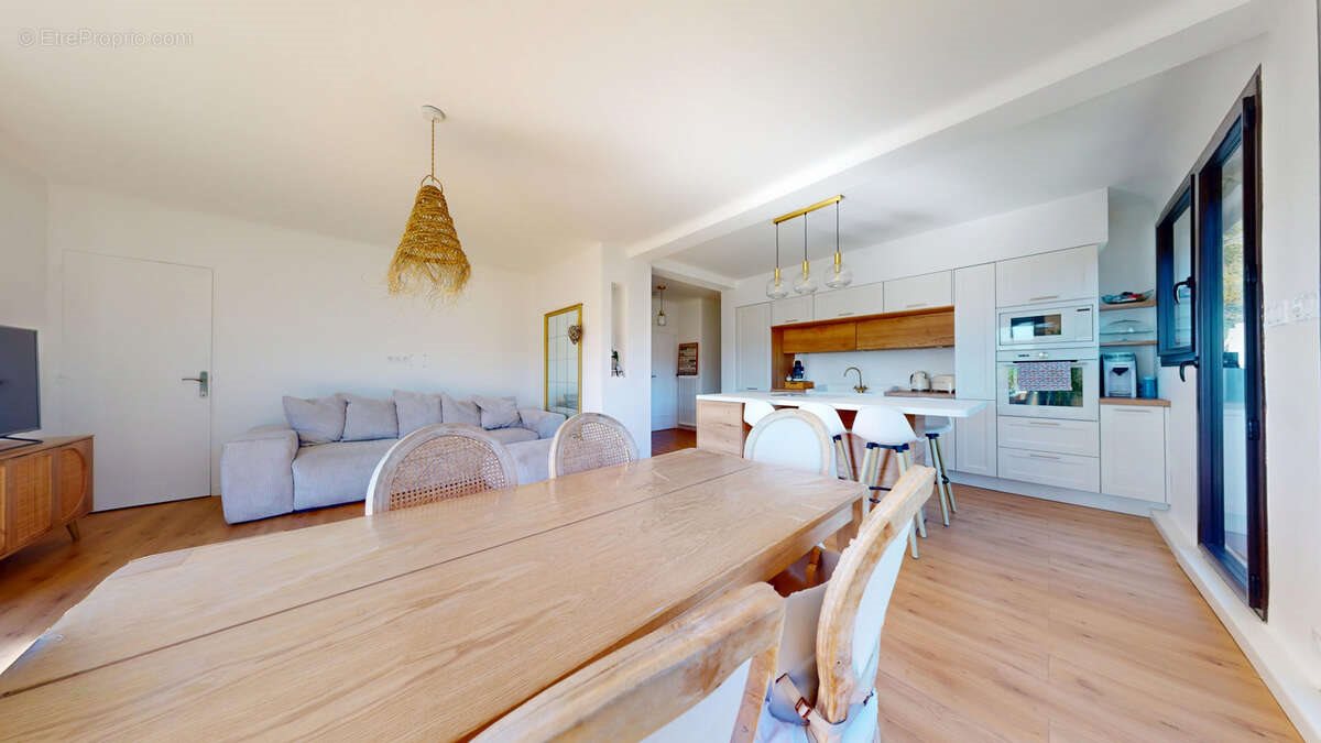 Appartement à vendre, 90m², Saint-Etienne