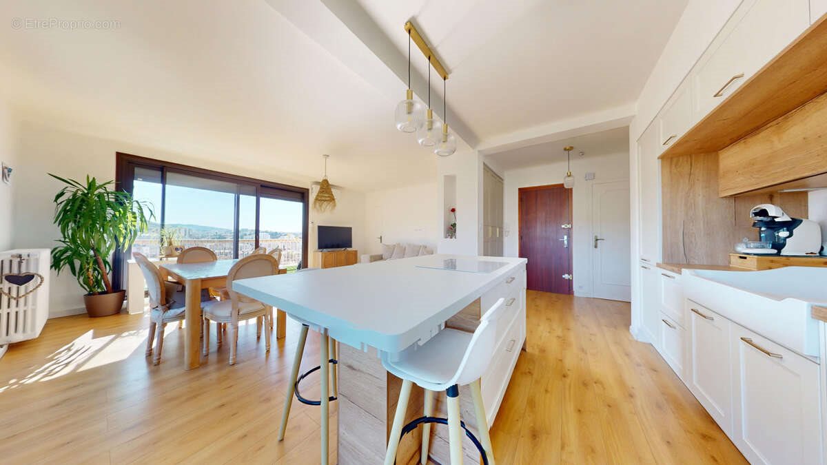 Appartement à vendre, 90m², Saint-Etienne