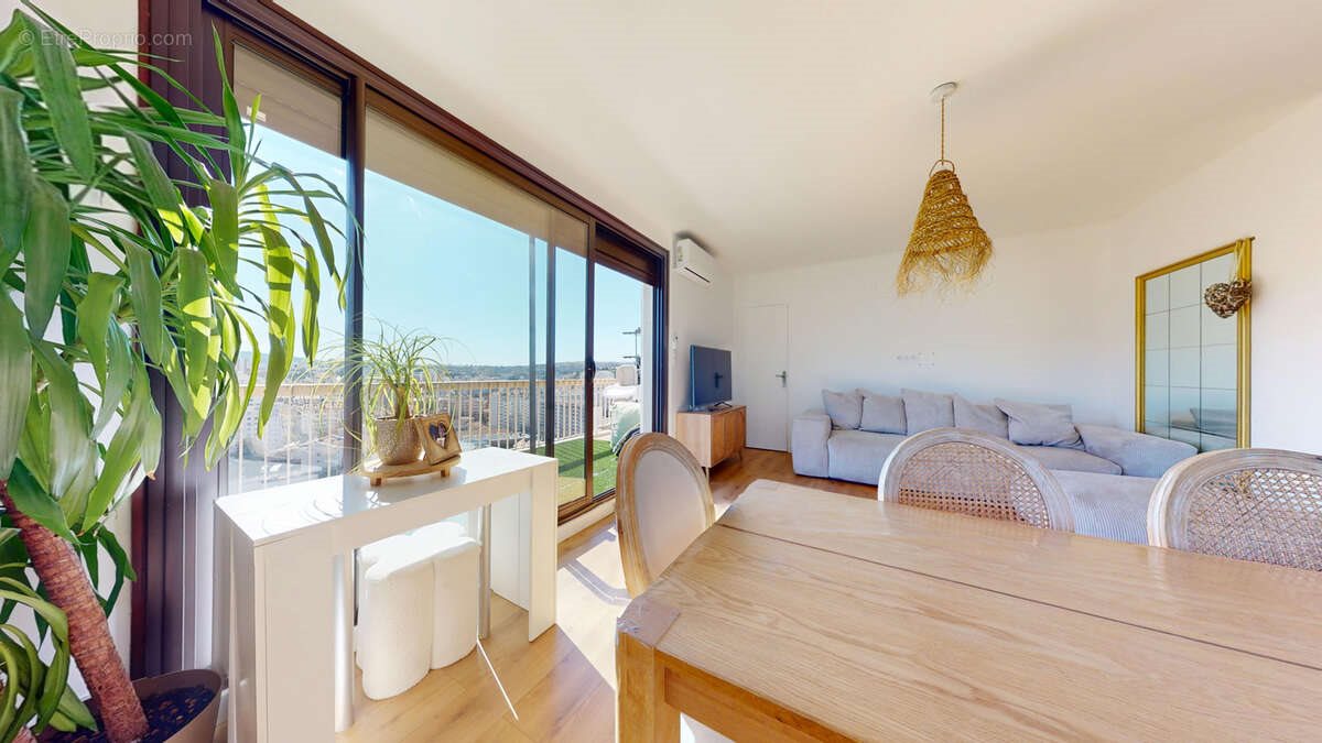 Appartement à vendre, 90m², Saint-Etienne