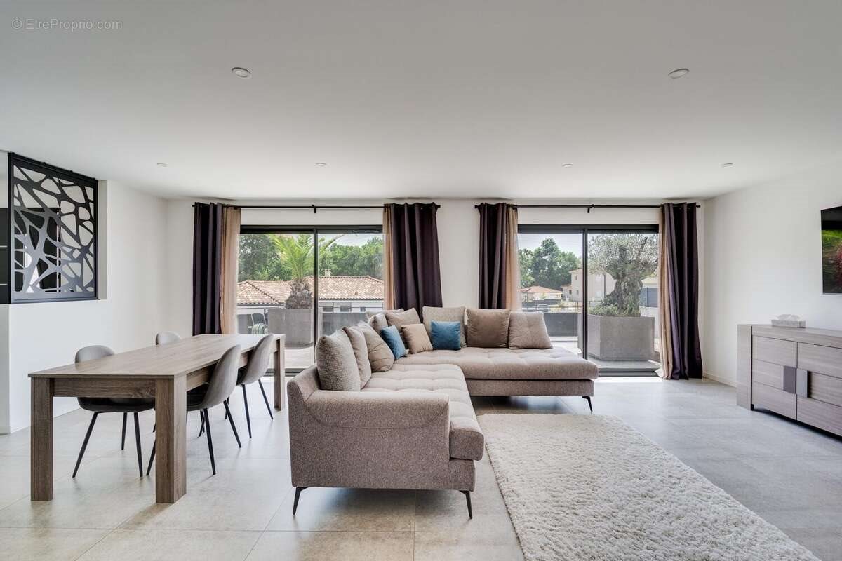Maison à vendre, 117m², Eaunes