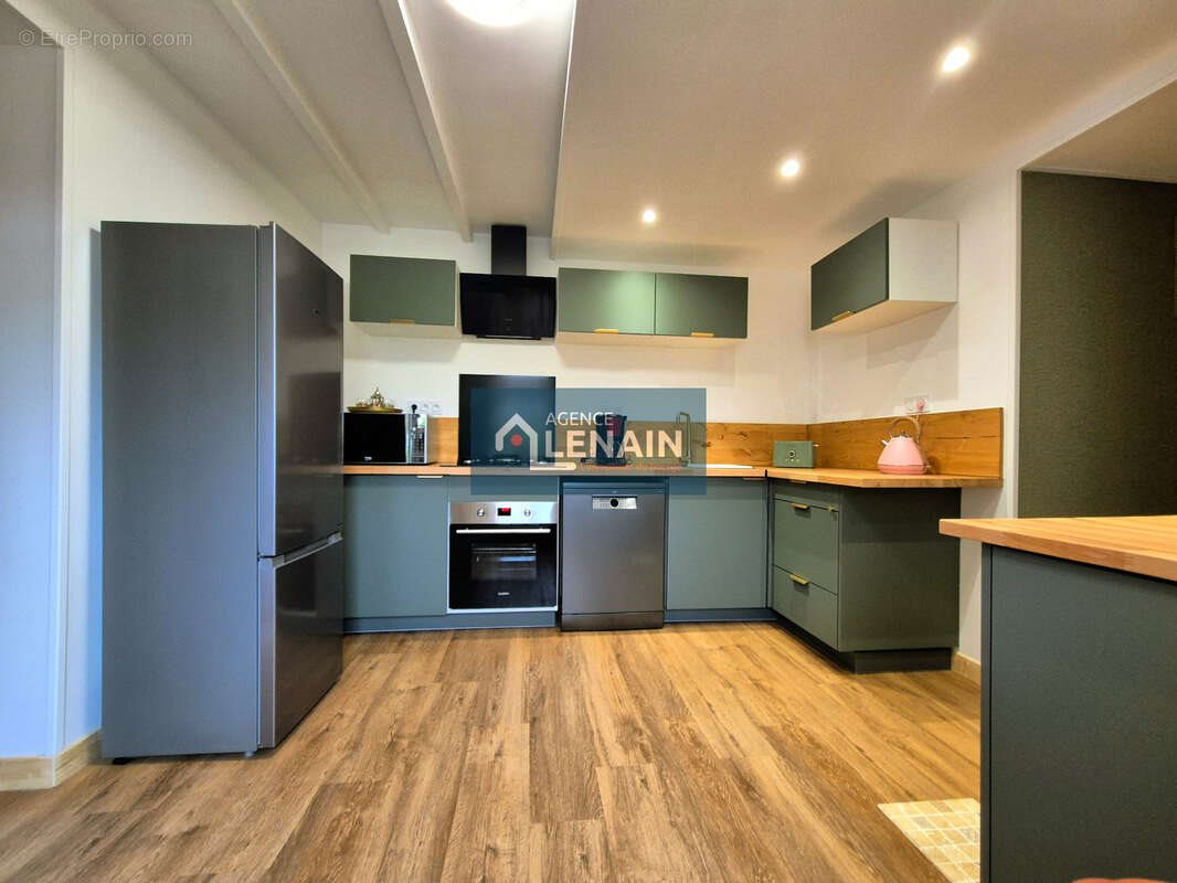 Maison à vendre, 122m², Tallud-Sainte-Gemme