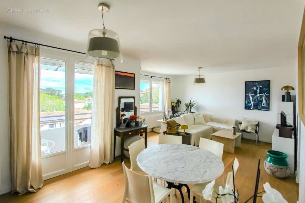 Appartement à vendre, 66m², Anglet