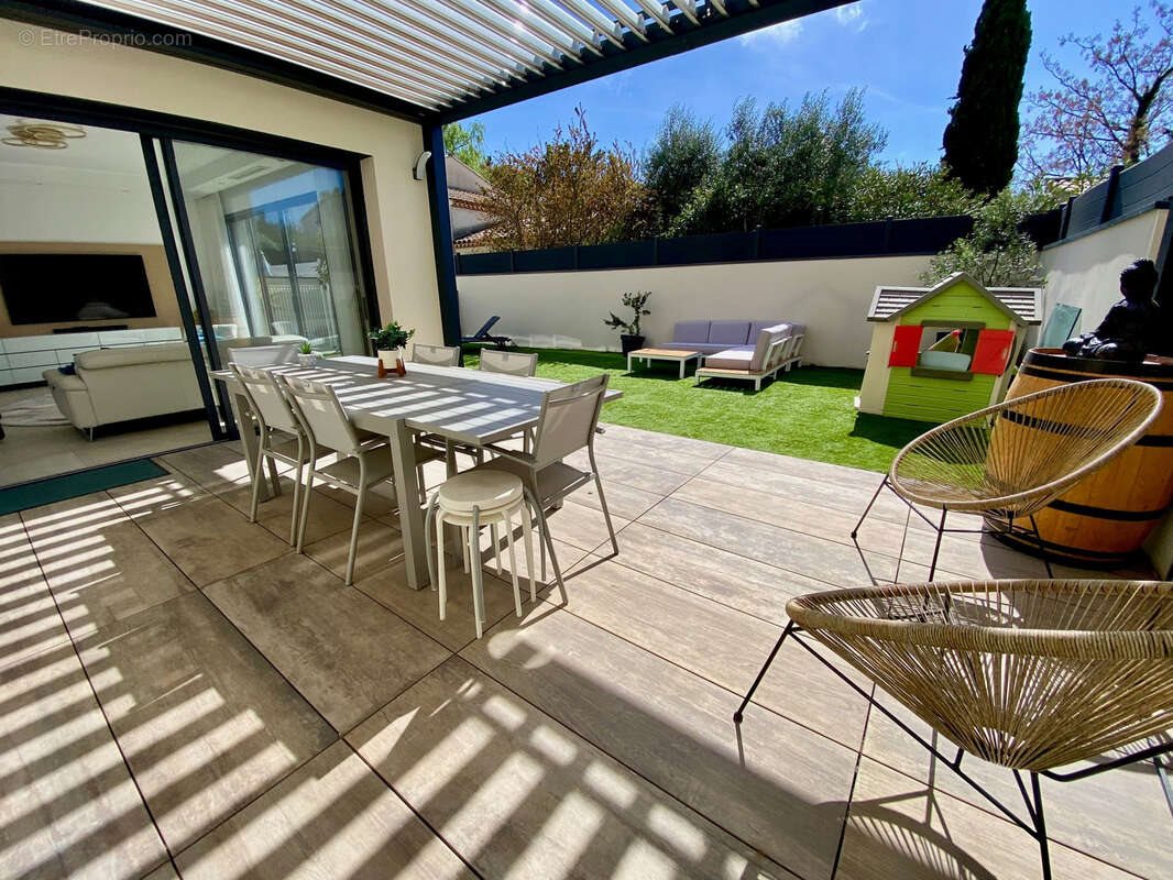 Maison à vendre, 190m², Lattes