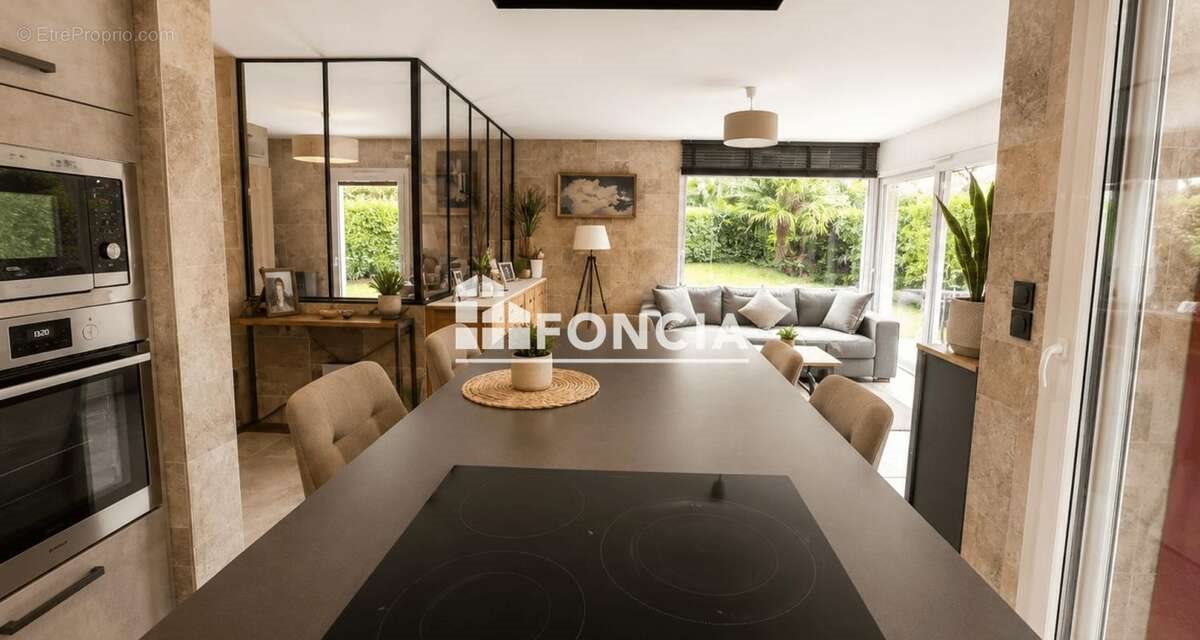 Appartement à vendre, 84m², Thonon-les-Bains