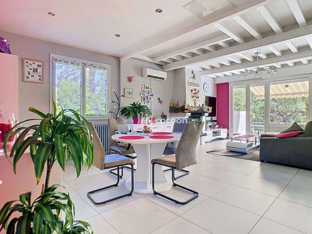 Maison à vendre, 85m², Saint-Jean-de-Niost
