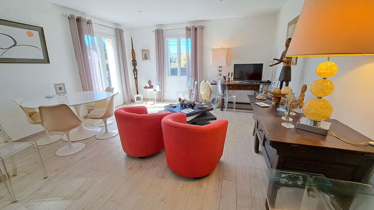Maison à vendre, 63m², Malaucène